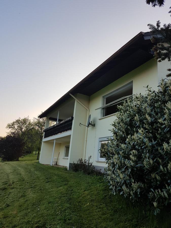 Ferienwohnung Haus Abrioux Zur Falkenlay バート・ベルトリッヒ エクステリア 写真